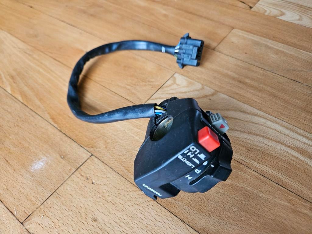 Ducati Cagiva CEV 442 stuurschakelaar links, Ophalen of Verzenden, Gebruikt