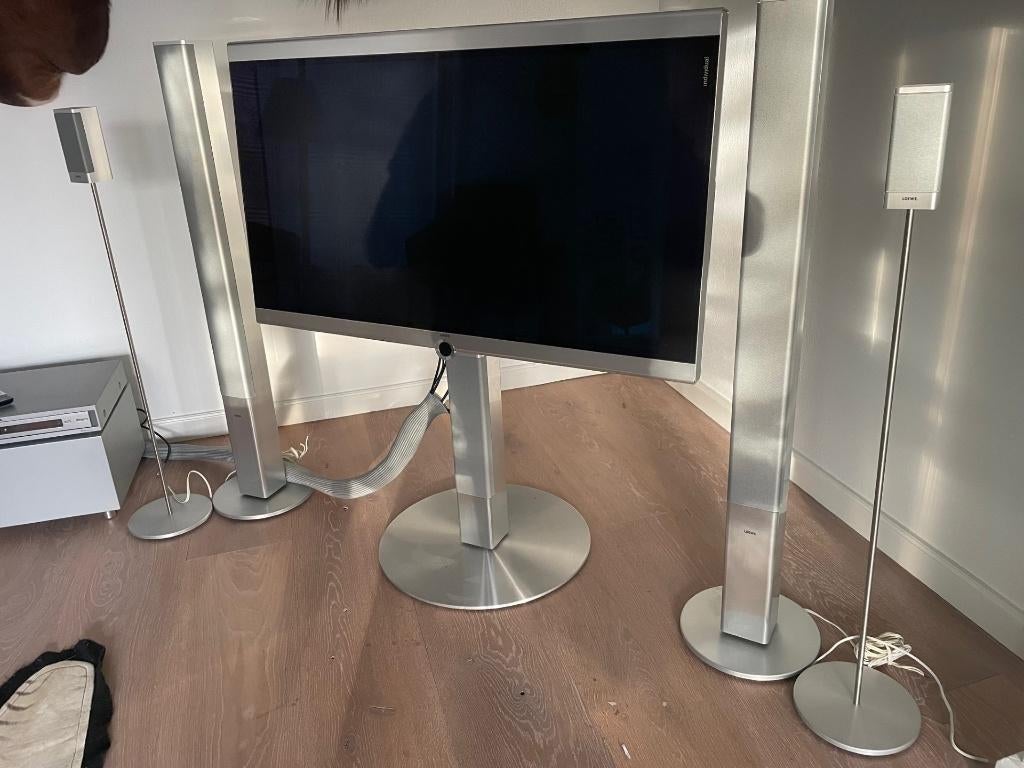 Loewe Individual Speakers, Zo goed als nieuw, Minder dan 60 watt, Front, Rear of Stereo speakers, Ophalen