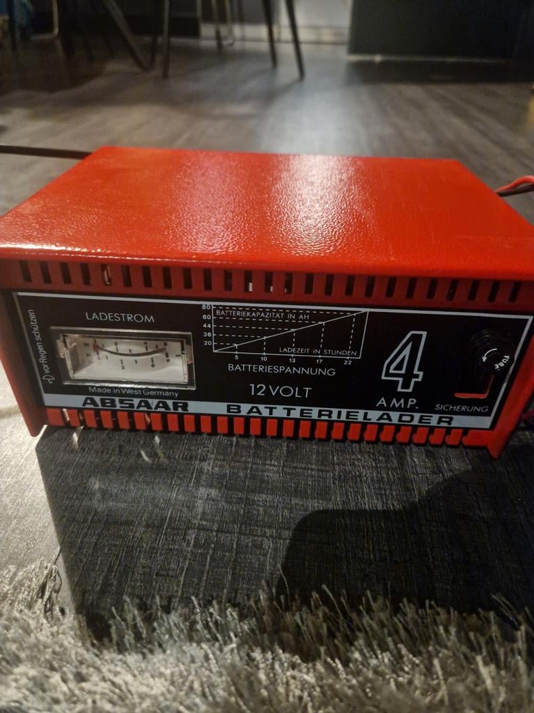 Absaar batterijlader, Ophalen of Verzenden, Gebruikt
