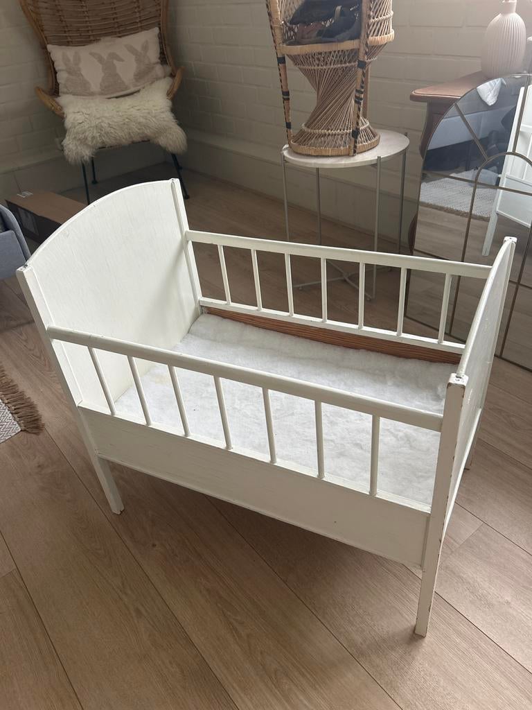 Vintage Poppenbedje met Matrasje - Groot Formaat, Antiek en Kunst, Antiek | Speelgoed, Ophalen