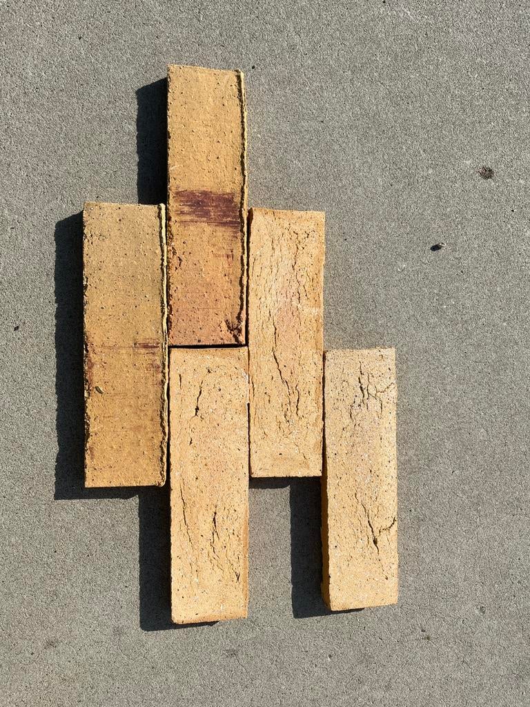 Baksteenstrippen steenstrips zand  20 euro per m2, Ophalen, Zo goed als nieuw, Bakstenen