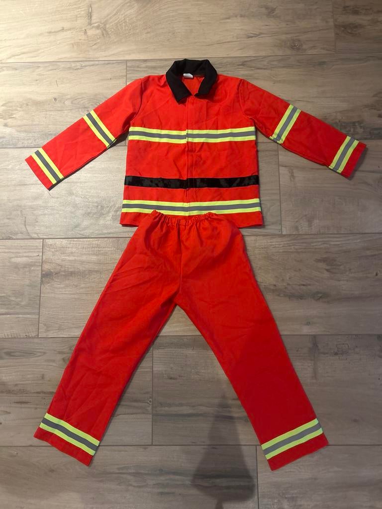 Brandweer verkleedpakje 6-8 jaar, Kinderen en Baby's, Carnavalskleding en Verkleedspullen, Ophalen of Verzenden, 104 of kleiner