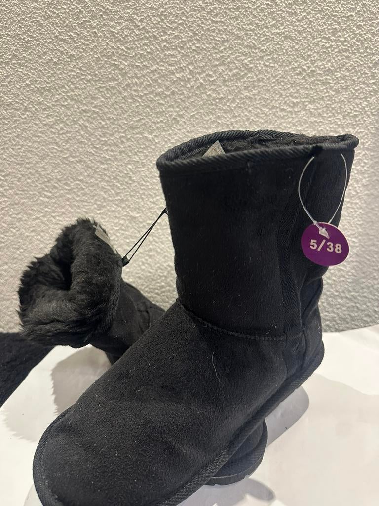 Te koop nieuw, Kleding | Dames, Ophalen of Verzenden, Nieuw, Zwart, Sneakers of Gympen