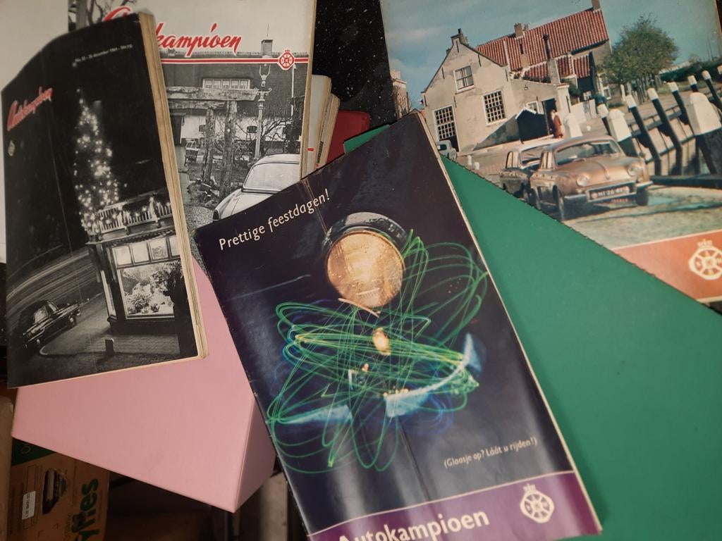 Auto kampioen en anwb kampioen, Boeken, Ophalen, Zo goed als nieuw, Algemeen