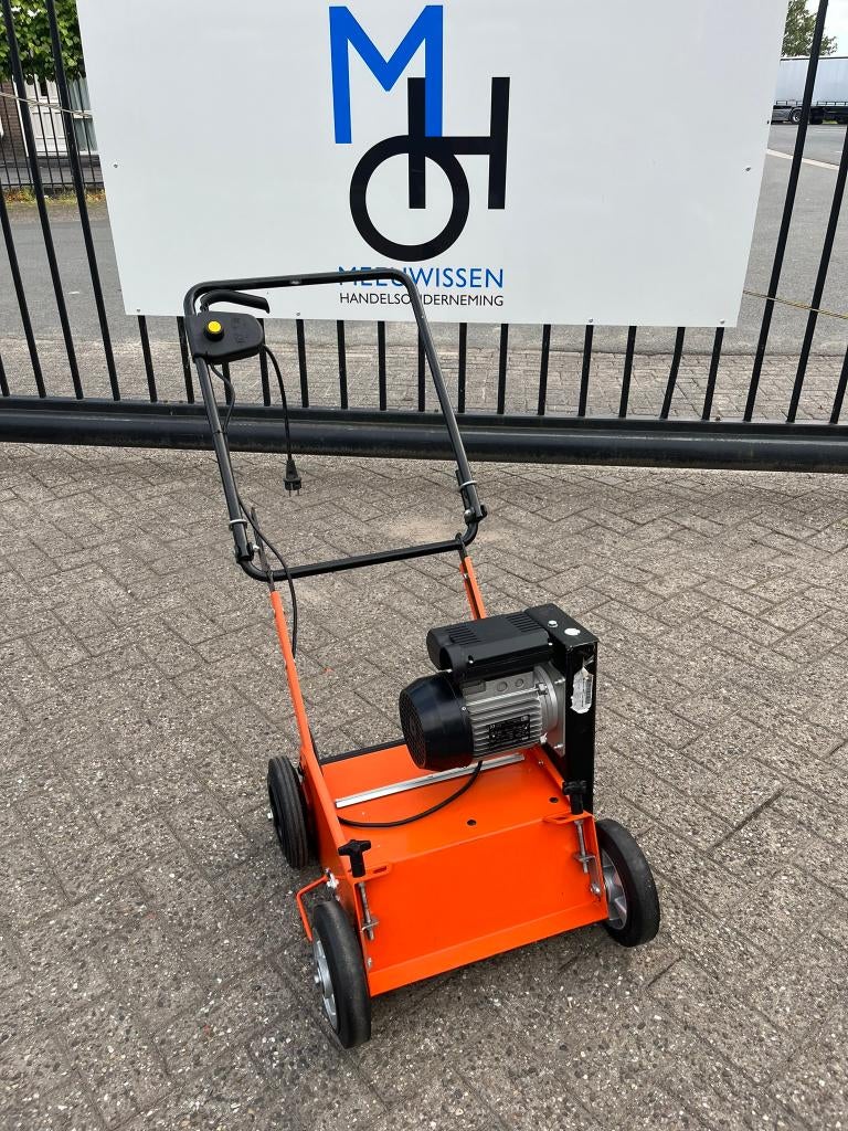 Eliet E401 elektrische verticuteermachine 40CM 230V, Ophalen of Verzenden, Gebruikt, Elektrisch, Eliet