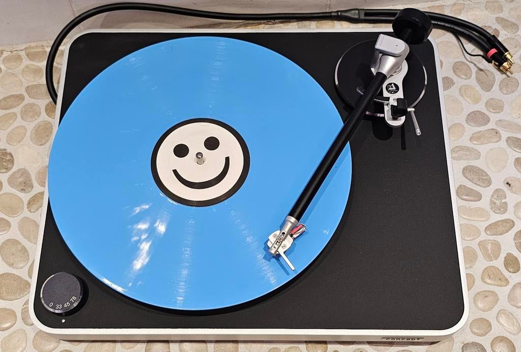 Clearaudio Concept V2 mm element, Germany Made, nieuwstaat, Audio, Tv en Foto, Overige merken, Ophalen of Verzenden, Platenspeler