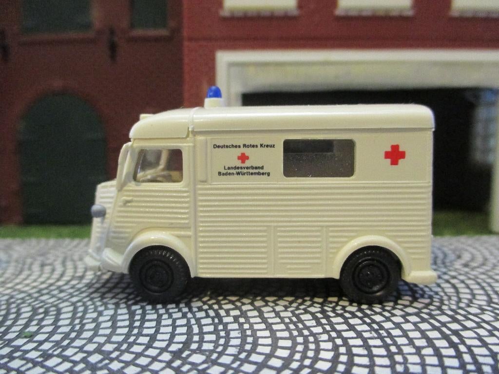 Citroën HY - Busch Het Rode Kruis ambulance Duitsland, Ophalen of Verzenden, Zo goed als nieuw, Auto, Overige merken