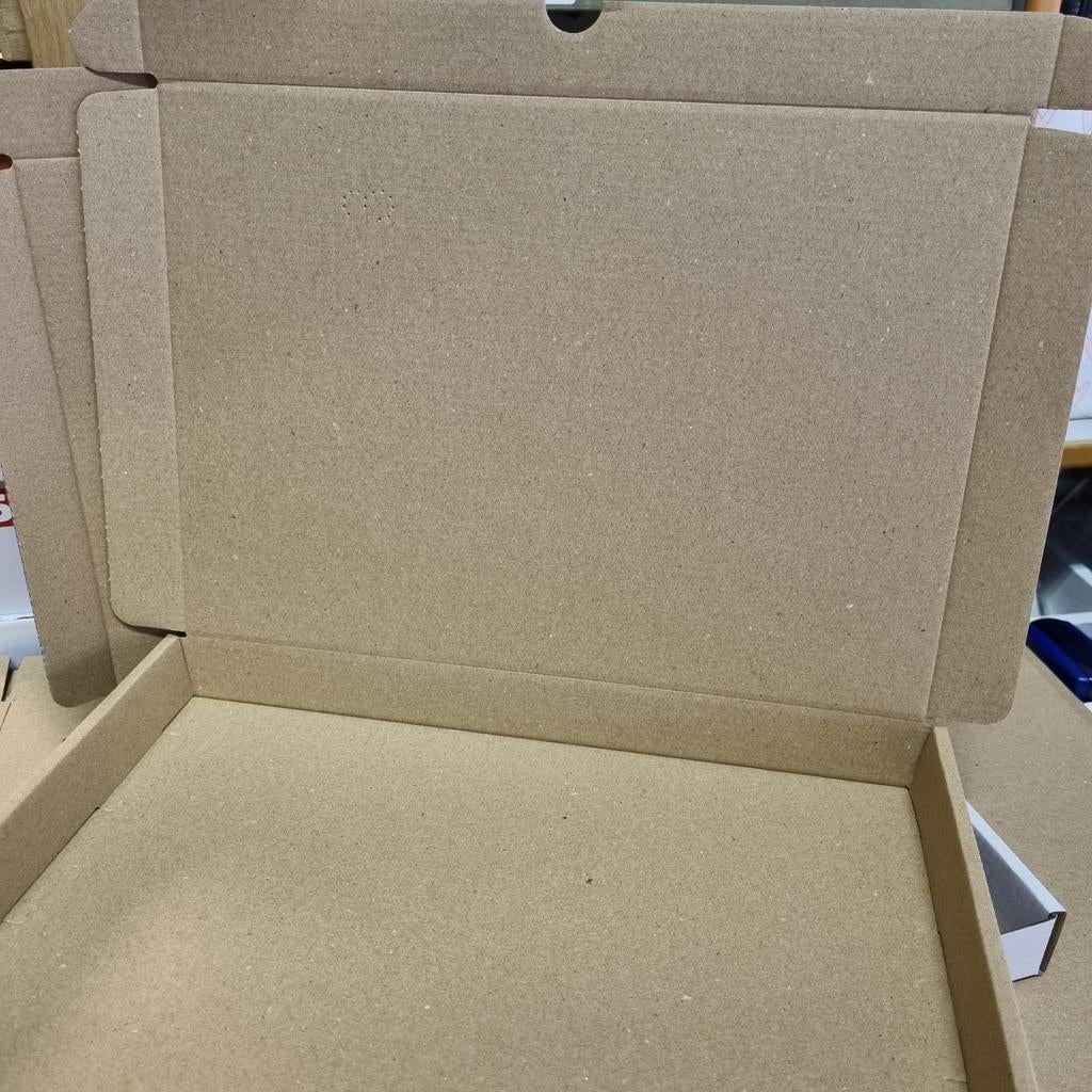 Brievenbusdozen A4 dozen brievenbus doosjes verzenddozen box, Verzenden, Nieuw