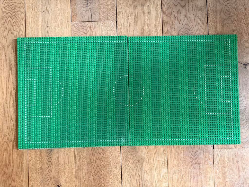 LEGO Grondplaten Voetbalveld - 2x 48x48 Noppen, Ophalen of Verzenden, Gebruikt, Kunststof