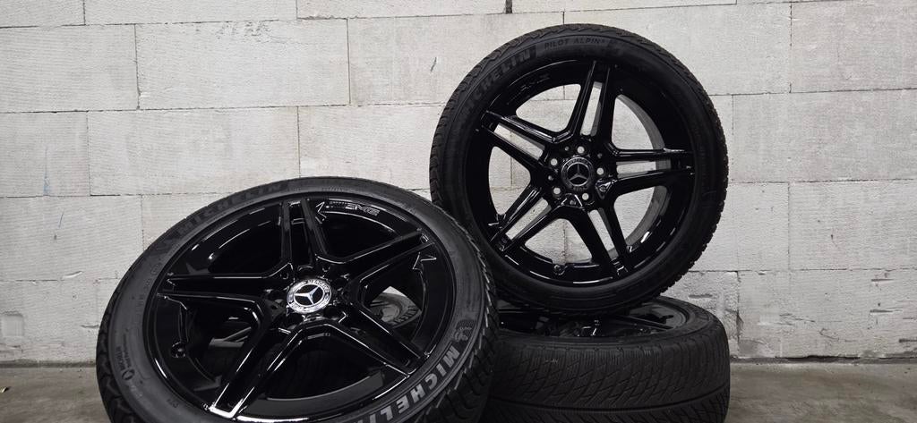 18" AMG Mercedes W177 W247 A-klasse orig velgen winterbanden, 18 inch, Gebruikt, Banden en Velgen, V