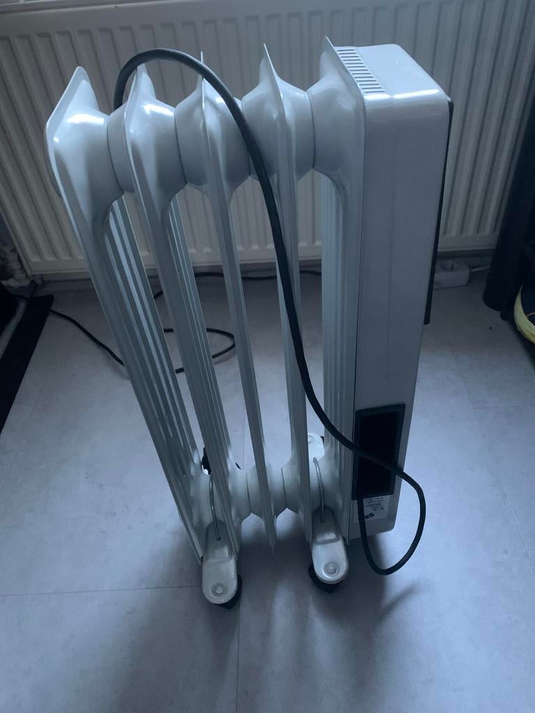 Elektrische olie kachel - Vrijstaand, Huis en Inrichting, Kachels, Ophalen, Gebruikt, Overige soorten, Elektrisch