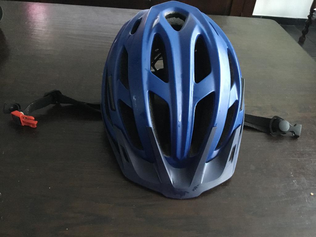 Fietshelm van rockrider. Maat m, Gebruikt, M, Ophalen of Verzenden, Rockrider