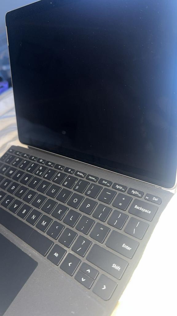 Microsoft Surface met toetsenbord, Computers en Software, Windows Tablets, Ophalen, Usb-aansluiting, 12 inch, Zo goed als nieuw