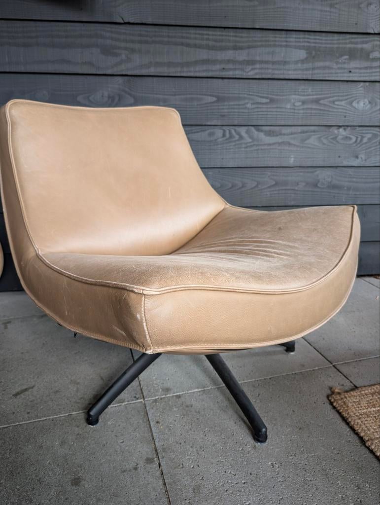 Uwa Draaifauteuil met kruisvoet, Huis en Inrichting, Minder dan 75 cm, Leer, Ophalen of Verzenden, 75 tot 100 cm