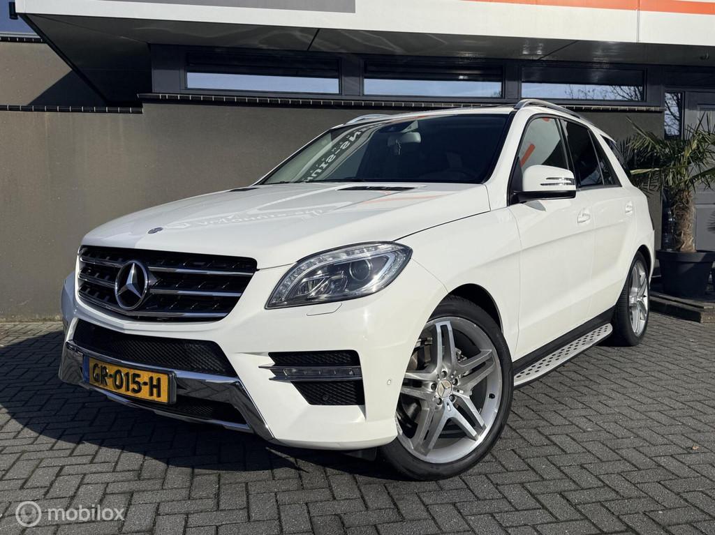 Mercedes M-klasse 350 BlueTEC AMG edition / Pano / Trekhaak, Automaat, 15 km/l, Gebruikt, Euro 6