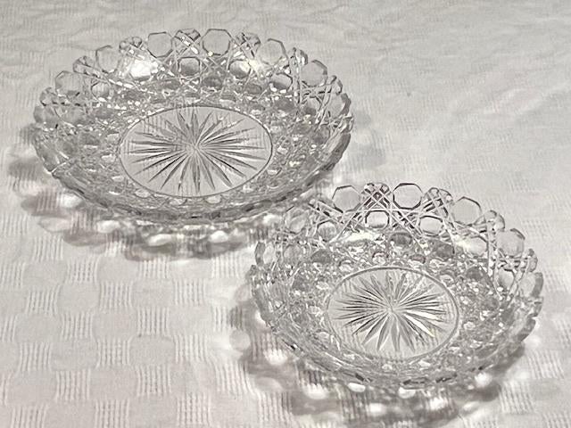 2 ONDIEPE SCHAALTJES IN RUSSISCH SLIJPSEL, Antiek en Kunst, Verzenden