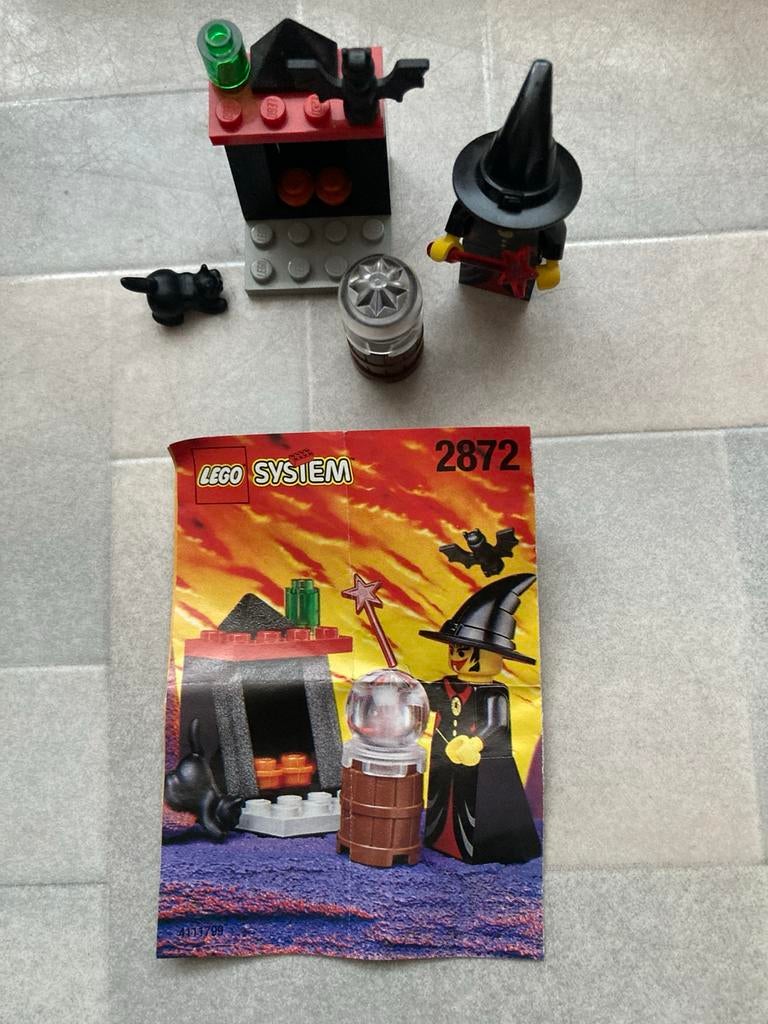 LEGO System 2872 Heksenketel met Heks en Kat, Kinderen en Baby's, Speelgoed | Duplo en Lego, Ophalen of Verzenden, Zo goed als nieuw
