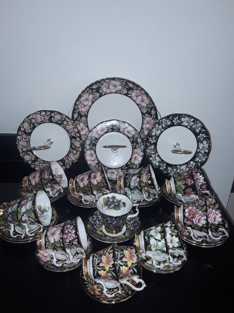 Royal albert Provincial flowers, Ophalen of Verzenden