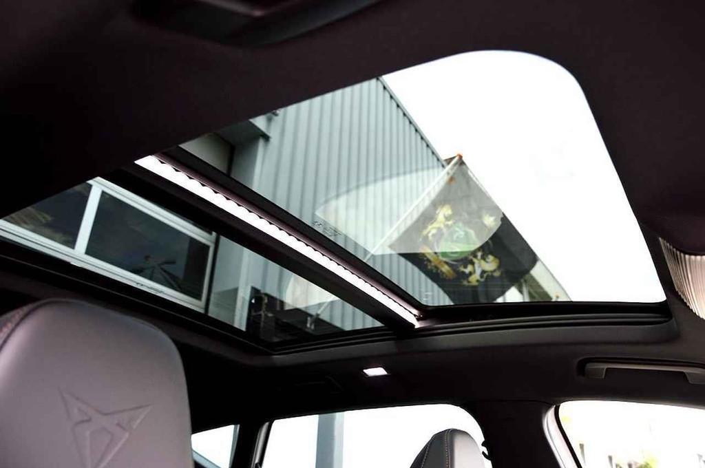 Cupra Formentor 1.4 e-Hybrid VZ Performance 245PK 360º/VIRT, 12 maanden, Stof, Gebruikt, 4 cilinders