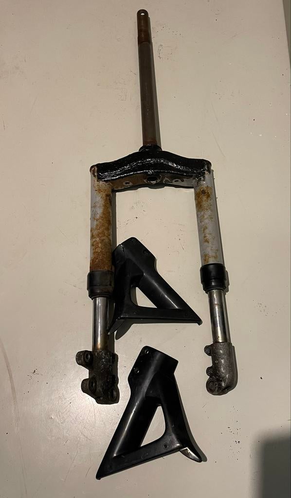 Peugeot Elyseo voorvork, Fietsen en Brommers, Brommeronderdelen | Scooters, Ophalen of Verzenden, Gebruikt, Overige typen, Peugeot