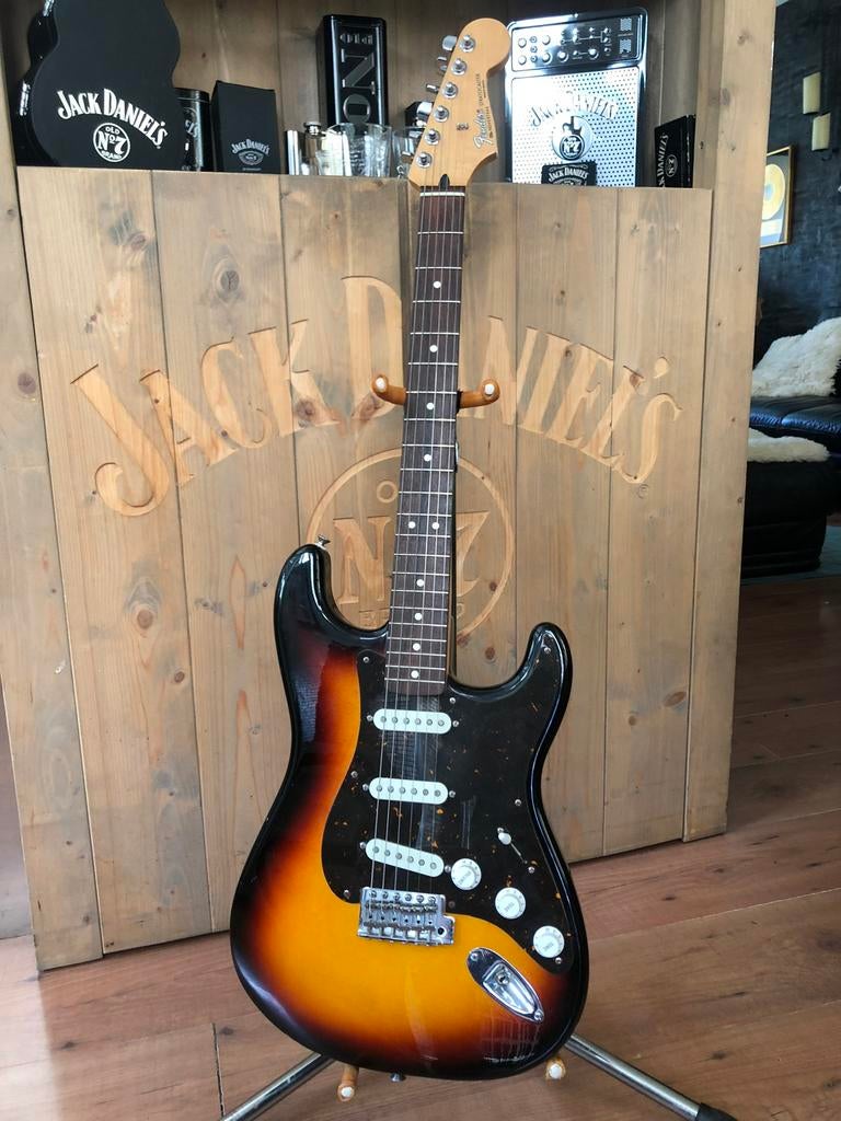 Fender stratocaster Mex met Usa Van Zandt pickups, Ophalen of Verzenden, Zo goed als nieuw, Solid body, Fender