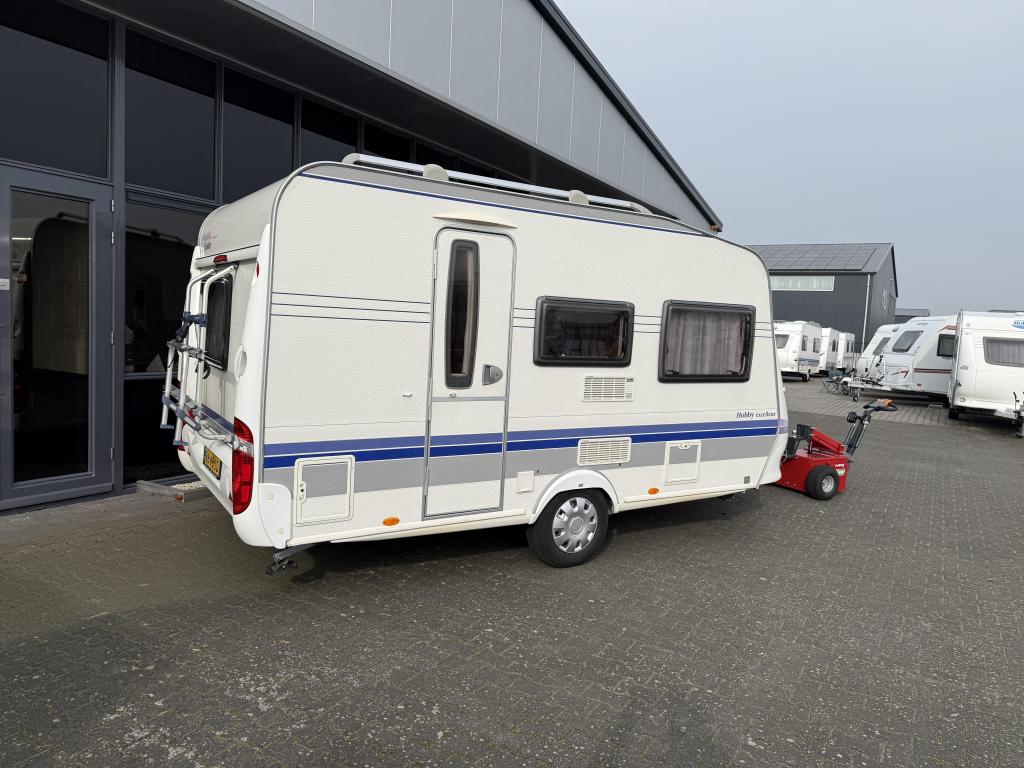 Hobby Excellent Easy 400 SF Vast Bed + Zit + WC 900KG leeg !, Schokbreker, Hobby, Bedrijf, Treinzit