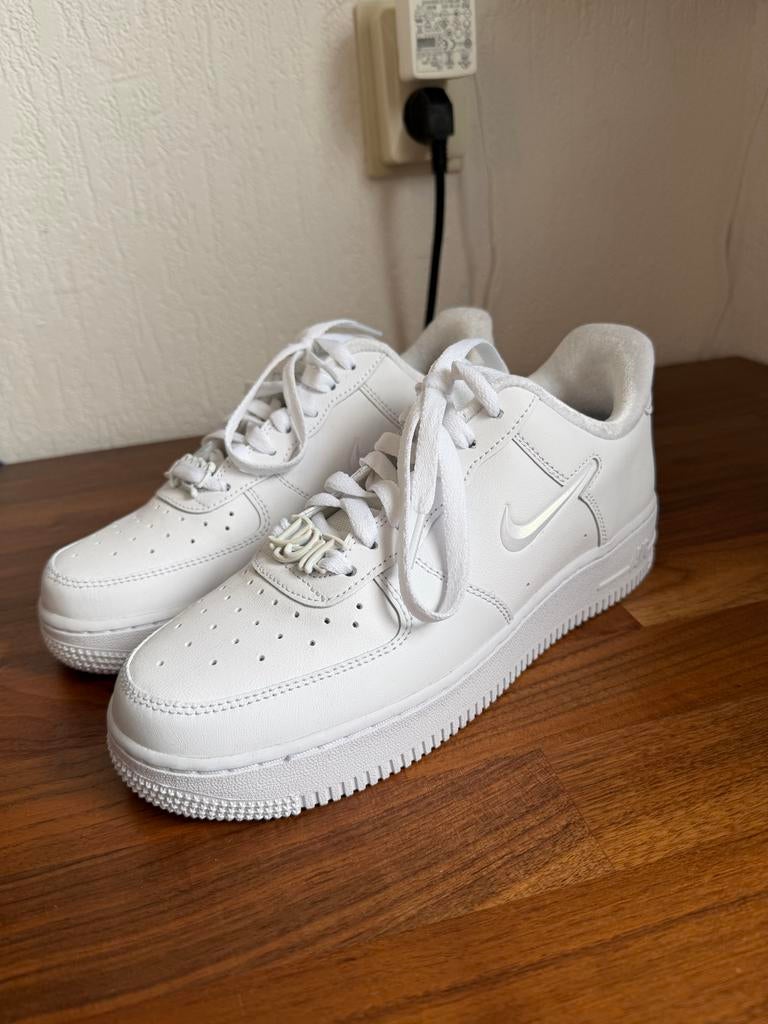NIKE AIR FORCE 1 ’07 Special Edition! Maat 39, Wit, Nieuw, Ophalen of Verzenden, Sneakers of Gympen