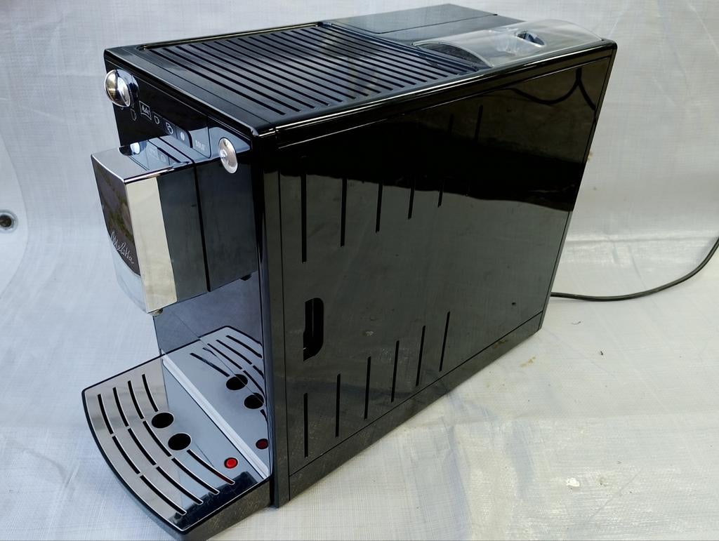 Melitta Caffeo Solo - € 150, Witgoed en Apparatuur, Koffiezetapparaten, Ophalen of Verzenden, Zo goed als nieuw, Espresso apparaat