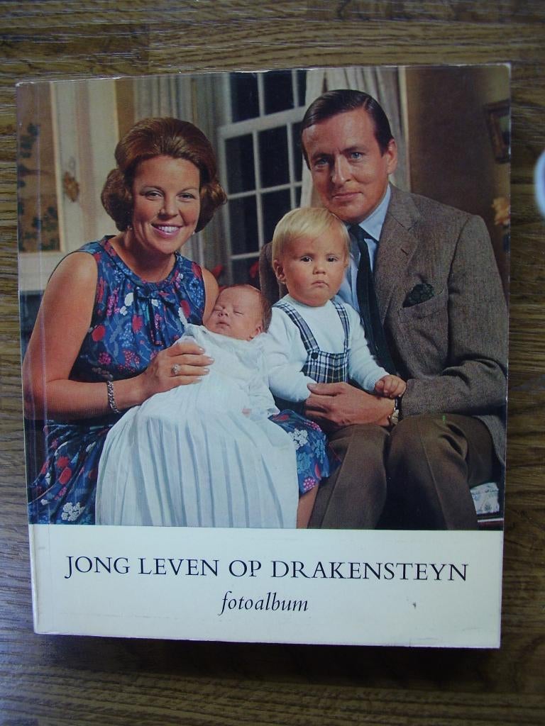 Jong leven op Drakensteyn, Ophalen of Verzenden, Tijdschrift of Boek