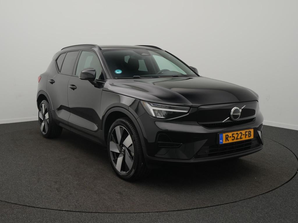 Volvo XC40 Recharge Plus 70 kWh - SOH 95% - Occasion Lease v, Stof, Gebruikt, Zwart, Zwart