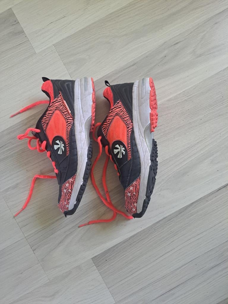 Reece Hockeyschoenen maat 34 veld, Sport en Fitness, Hockey, Ophalen of Verzenden, Gebruikt, Schoenen
