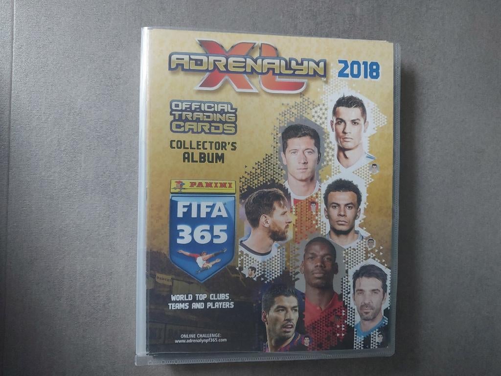 Panini Adrenalyn XL 2018 met oa.Messi en Ronaldo, Ophalen of Verzenden, Zo goed als nieuw, Buitenlandse clubs, Poster, Plaatje of Sticker