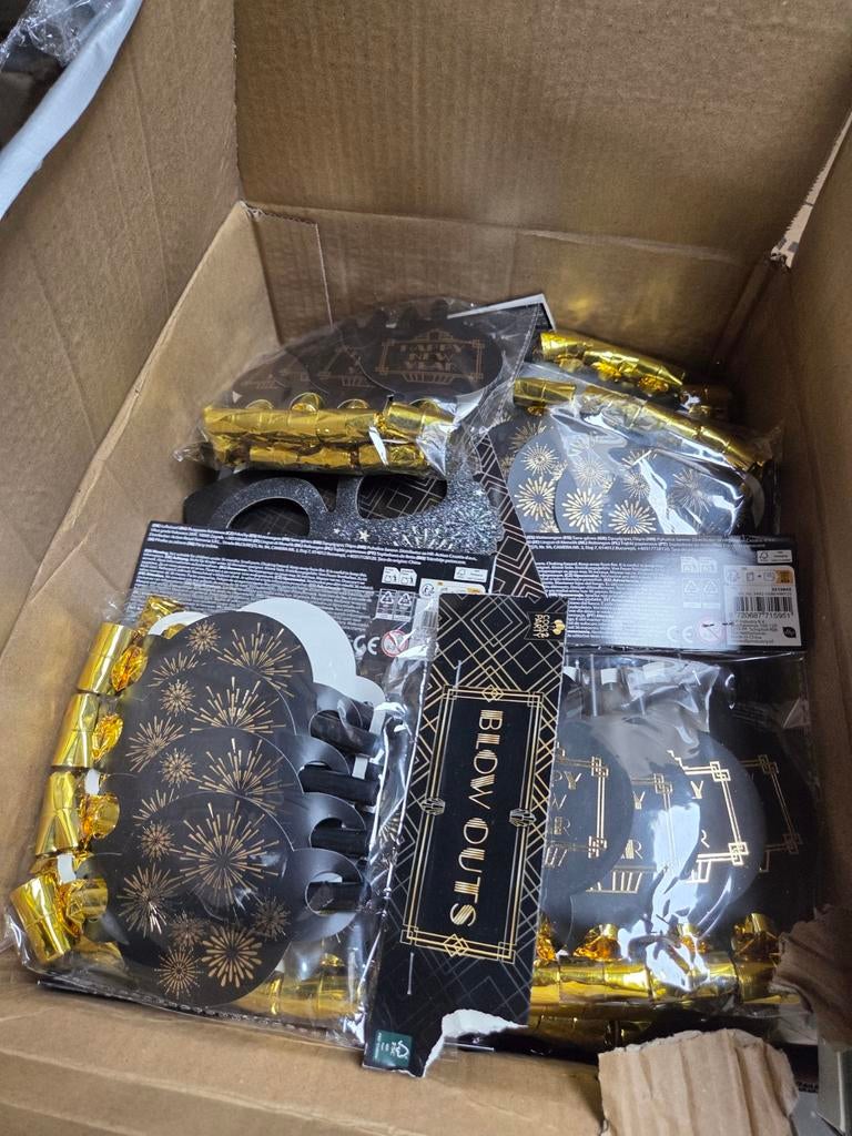 Pallet vol diverse nieuwe goederen -, Diversen, Rommelmarktspullen, ., Nieuw, Ophalen of Verzenden, Diverze