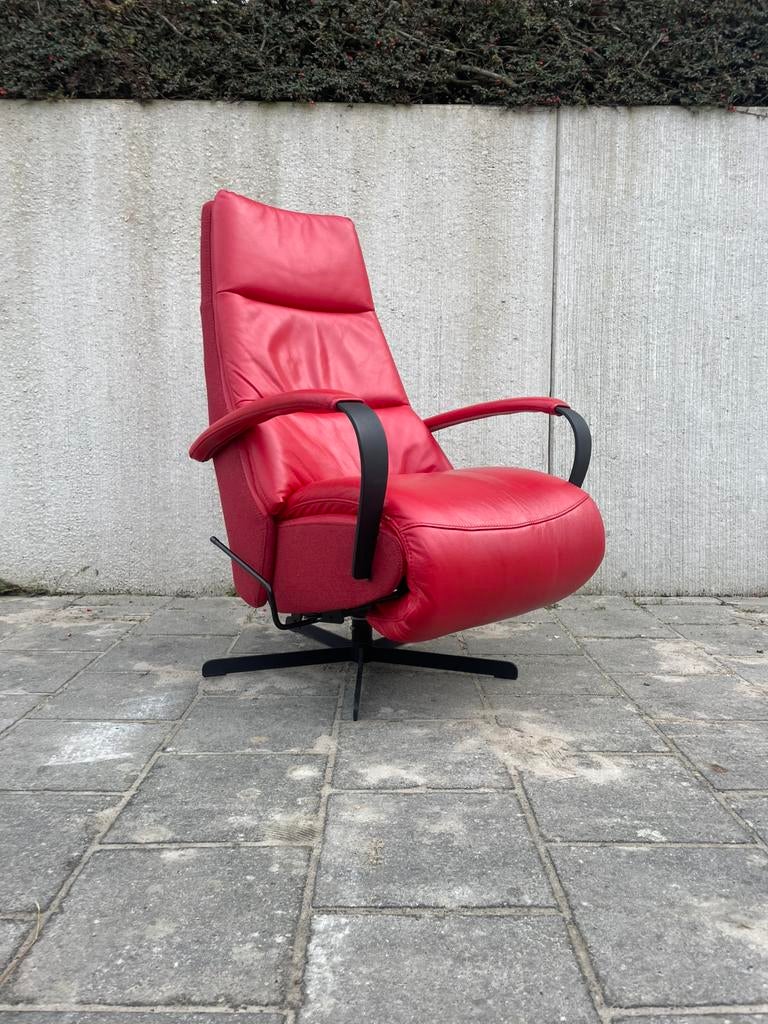 Z.g.a.n. rode prominent humberto relax fauteuil / relaxstoel, Ophalen, Minder dan 75 cm, Zo goed als nieuw, Nvt