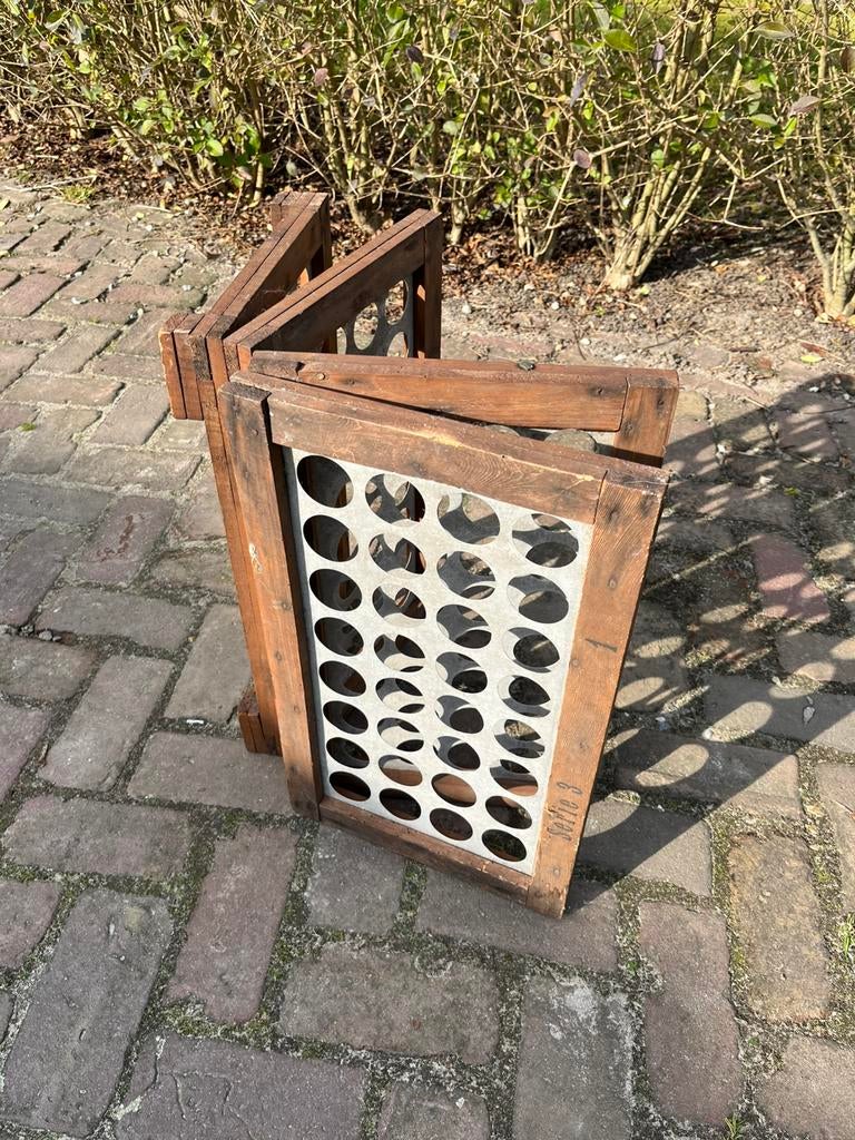 Brocante vintage eierrek, Ophalen, Zo goed als nieuw, Minder dan 5 flessen, Minder dan 50 cm