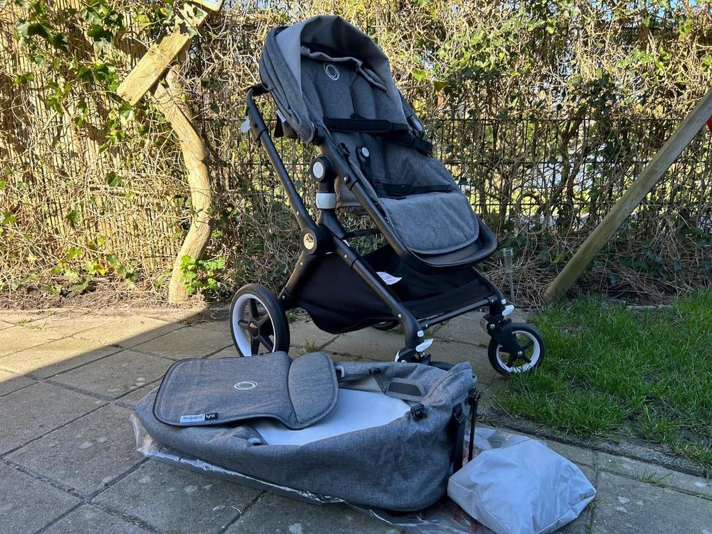 Bugaboo Lynx met reiswieg, parasol en regenkap, Kinderen en Baby's, Kinderwagens en Combinaties, Ophalen, Gebruikt, Bugaboo, Verstelbare duwstang