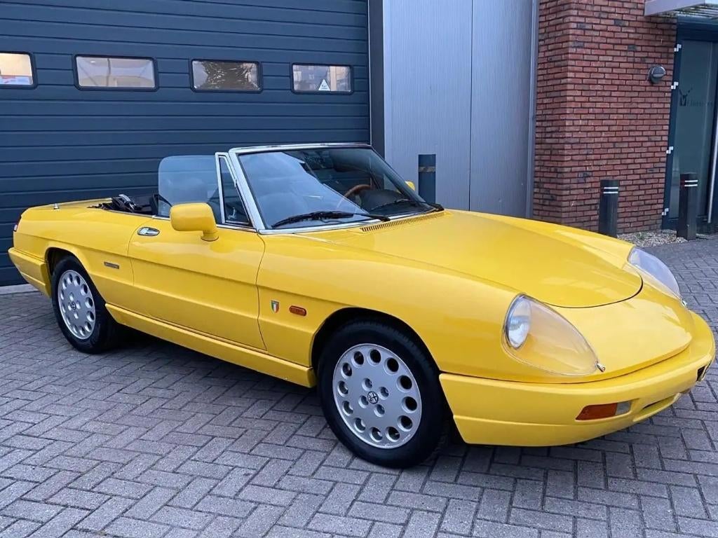 Alfa-romeo 1992 serie 4 Nord 1600 motor dubbele carburateurs, 1567 cc, 970 kg, Achterwielaandrijving, Zwart