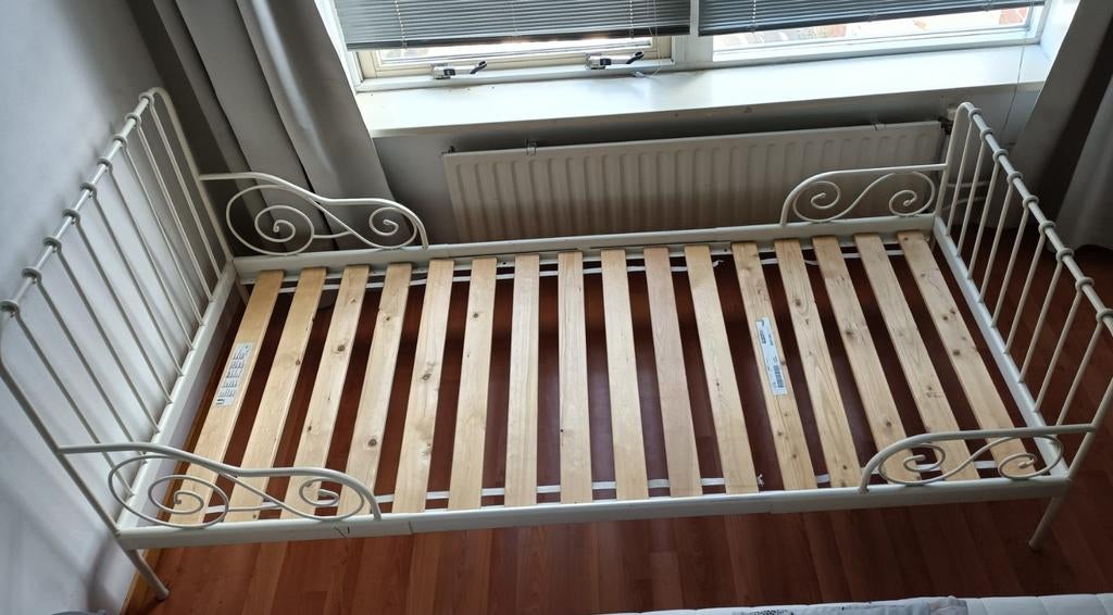 Kinderbed van IKEA, Ophalen, Verstelbaar, Eenpersoons, Wit