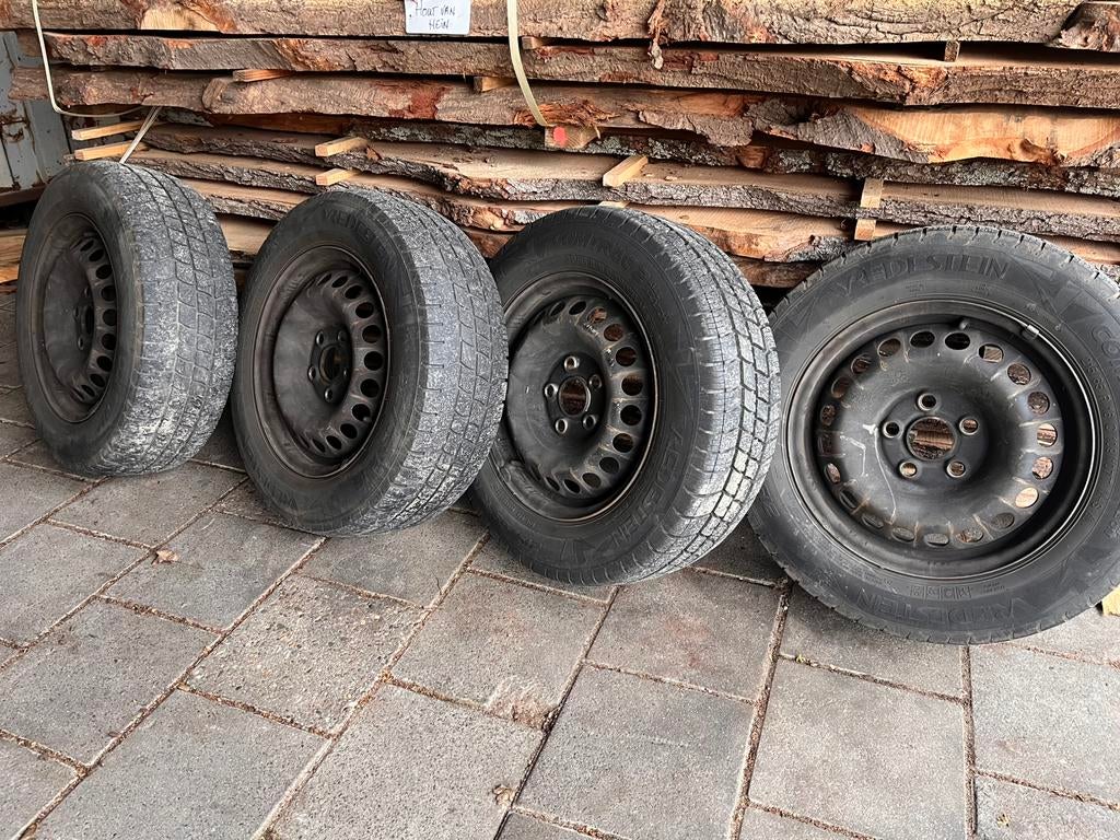 Set velgen met banden VW T5 of T6, Auto-onderdelen, Banden en Velgen, Ophalen, 16 inch, All Season, Band(en)