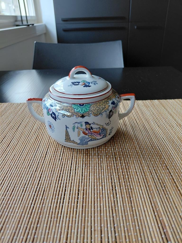 Antieke suikerpot merk Boch Timor, Verzenden