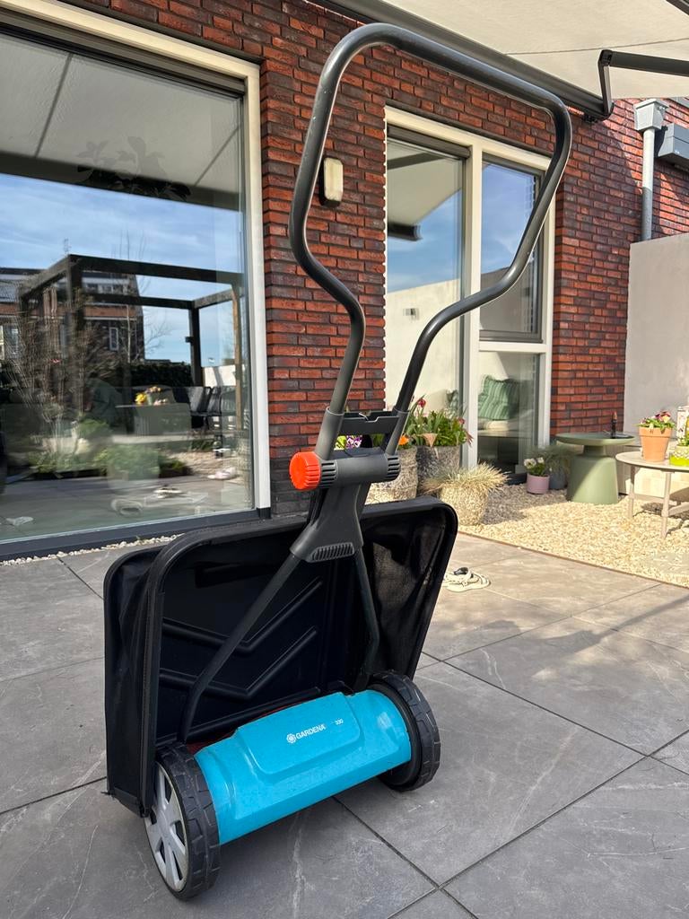 Gardena Grasmaaier met Opvangbak - Handmodel, Ophalen, Gebruikt, Handgrasmaaier, Opvangbak