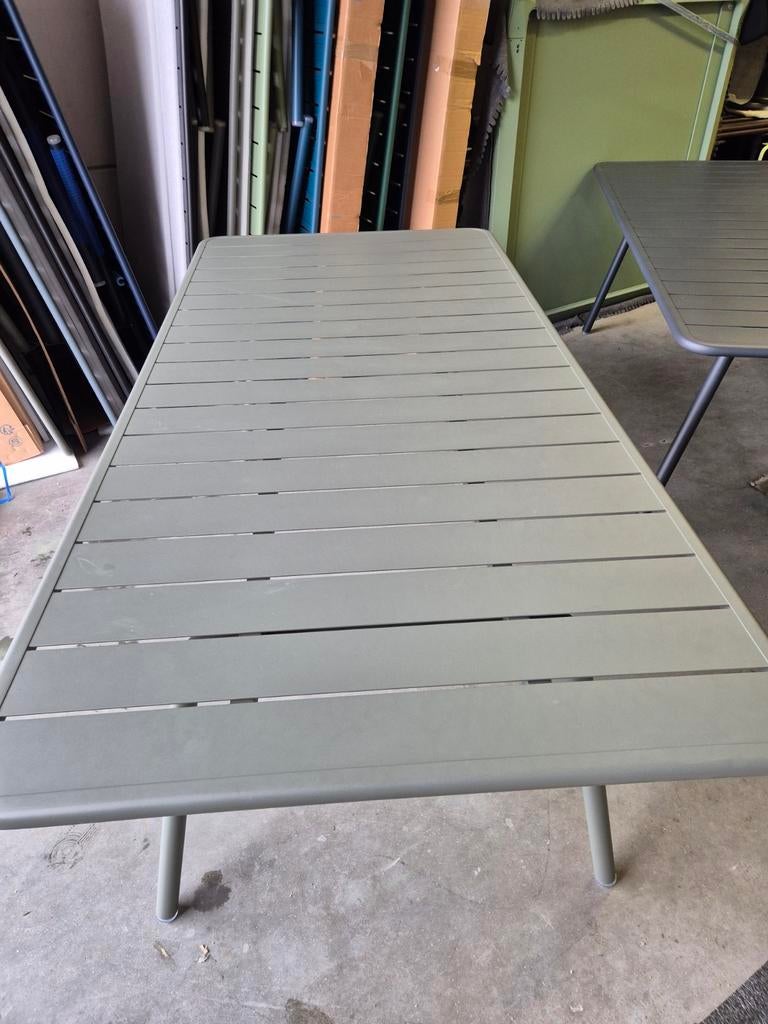 Nieuwe fermob Luxembourg tafels 207x100 Veel kleur voorraad, Tuin en Terras, Tuinsets en Loungesets, Ophalen, Nieuw