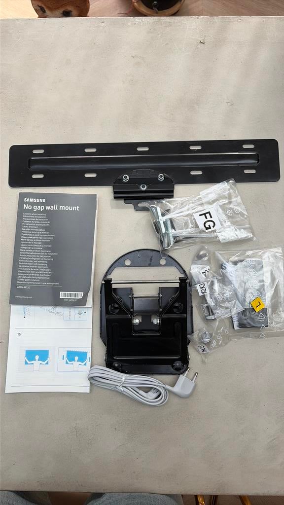 Samsung No Gap Wall mount, Ophalen of Verzenden, Zo goed als nieuw
