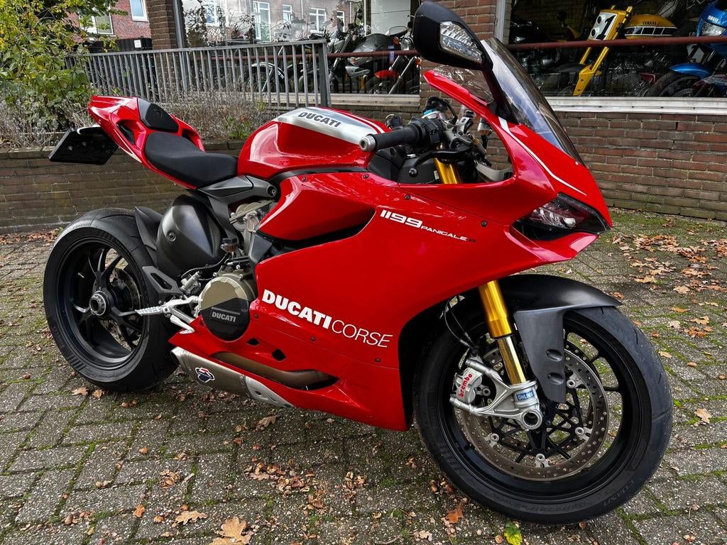 DUCATI PANIGALE 1199 R 1199R V2 CORSE 2013 SUPERSPORT, Motoren, Motoren | Ducati, DUCATI, 2 cilinders, 1198 cc, Bedrijf