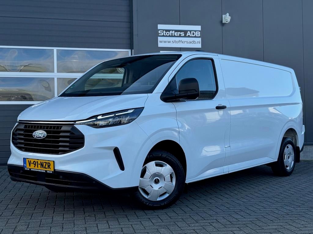 Ford Transit Custom 300 2.0 TDCI 136pk L2H1 Trend | CarPlay, 1849 kg, 136 pk, Gebruikt, Euro 6