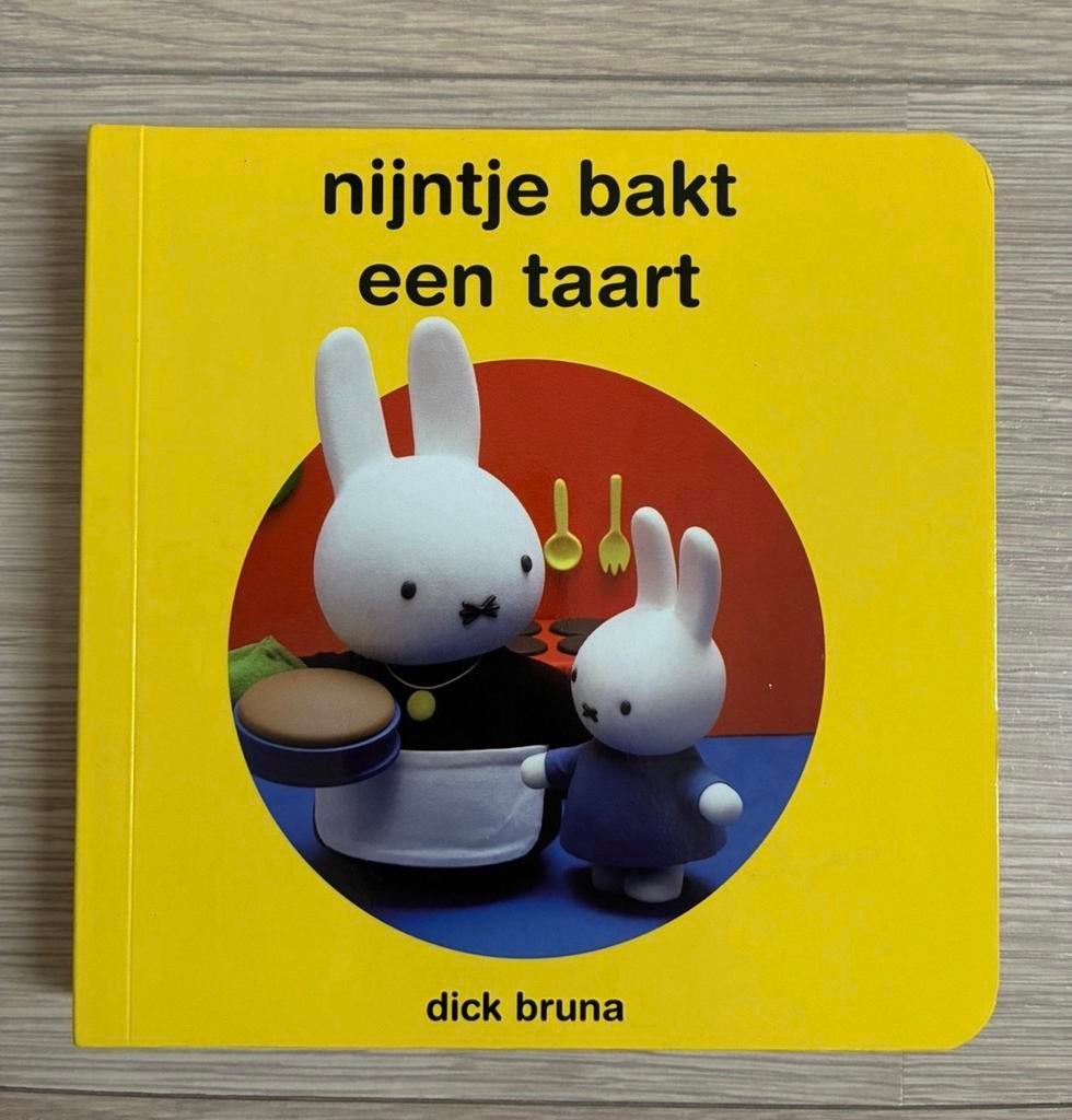 Nijntje bakt een taart, kartonnen leesboek, Ophalen, Nieuw