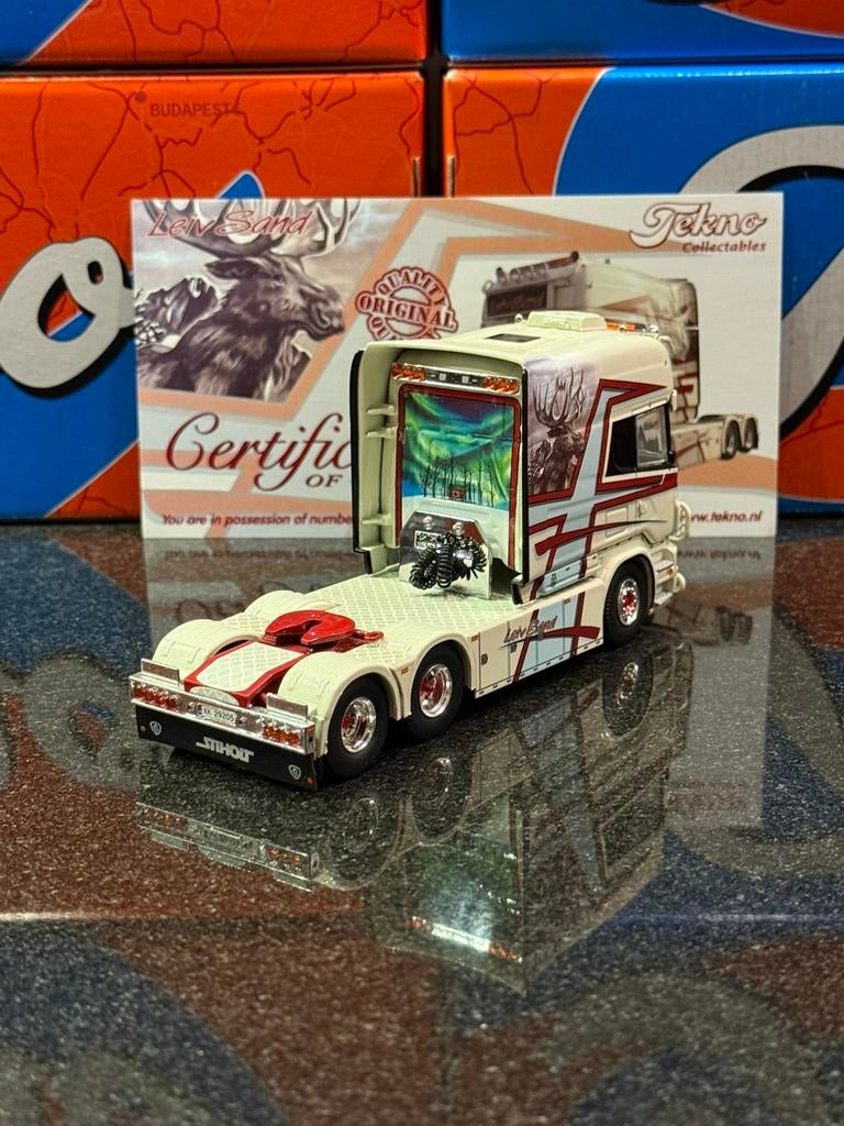 Tekno - Scania Longline Leiv Sand, Verzenden, Zo goed als nieuw, Bus of Vrachtwagen, Tekno