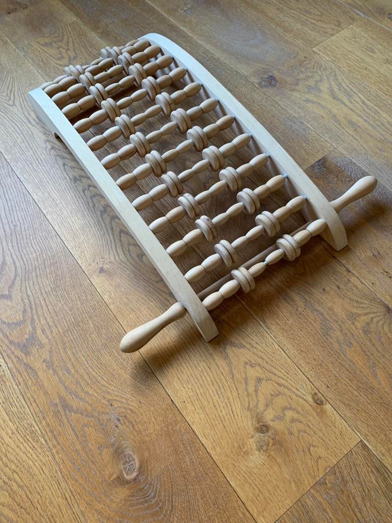 Beukenhouten rugstretcher l: 60 cm, b: 27 cm, h10cm., Sport en Fitness, Massageproducten, Ophalen of Verzenden, Zo goed als nieuw
