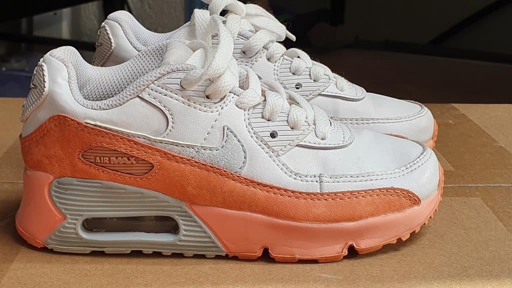 Nike Air Max 90 sneakers wit met oranje, Verzenden, Zo goed als nieuw, Nike, Jongen of Meisje