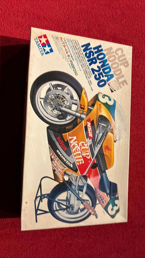 Medelbou tamiya, Hobby en Vrije tijd, Modelbouw | Auto's en Voertuigen, Ophalen of Verzenden, Zo goed als nieuw, Tamiya, Groter dan 1:32